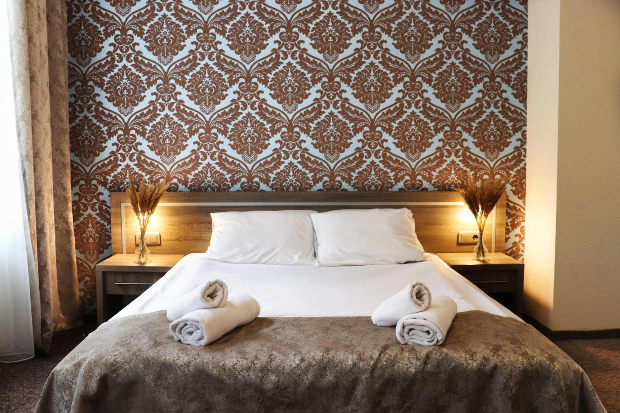 ורוצלב Hotel Lothus מראה חיצוני תמונה